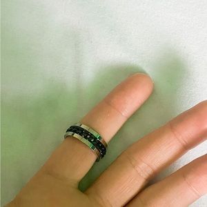 anxiety spinning ring, silver and black (M)